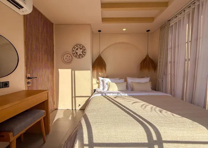 Apartment Casa - Coastal Rooftop Retreat In With Sea Views *