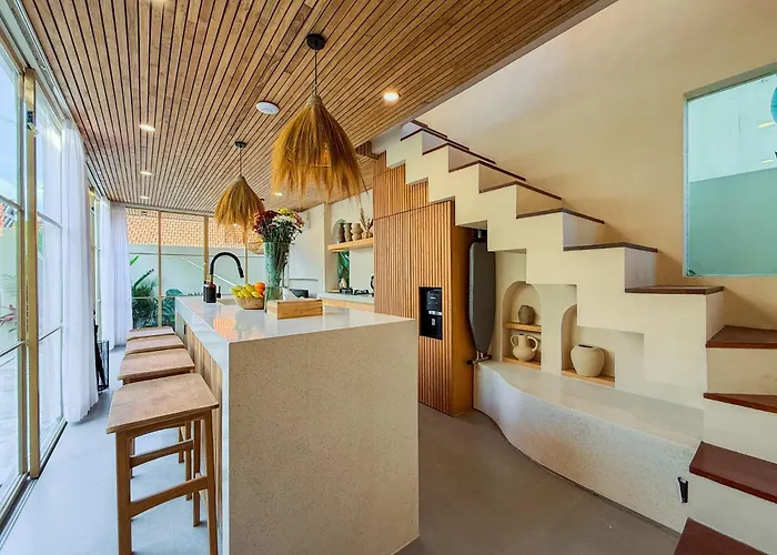 Casa - Coastal Rooftop Retreat In With Sea Views