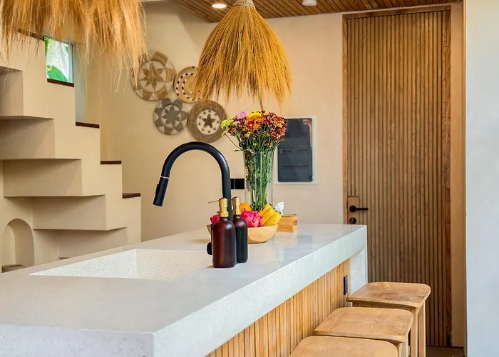 Casa - Coastal Rooftop Retreat In With Sea Views Apartment Uluwatu